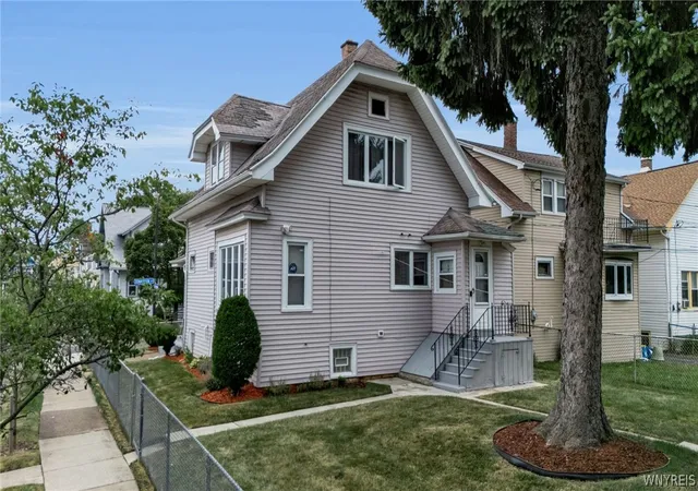 Photo 2 of Sale Pending at 3 Donaldson Rd, Buffalo, NY 14208 | MLS# B1699150 | Listing updated on 2026-08-23