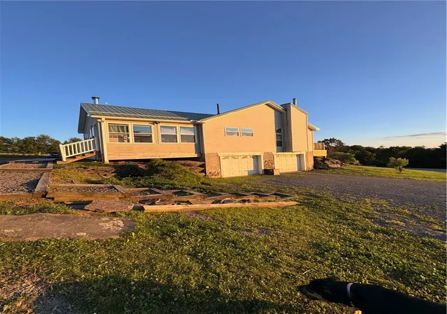Photo 2 of Sale Pending at 558 Smith Rd, Stamford, NY 12167 | MLS# R1701606 | Listing updated on 2026-08-19