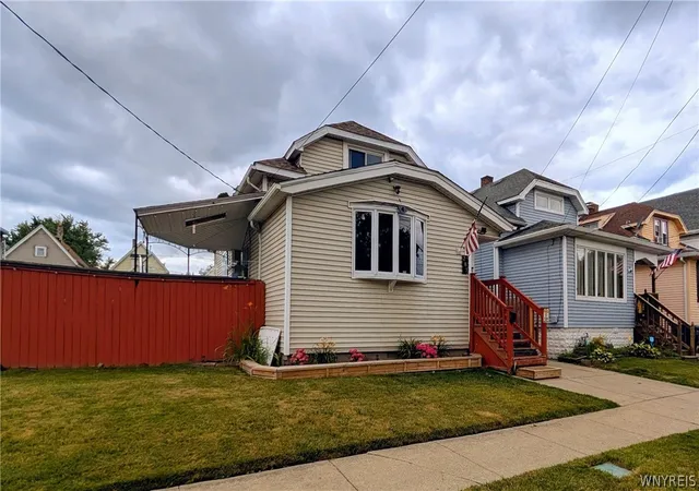 Photo 2 of Sale Pending at 287 Crowley Ave, Buffalo, NY 14207 | MLS# B1701061 | Listing updated on 2026-08-20