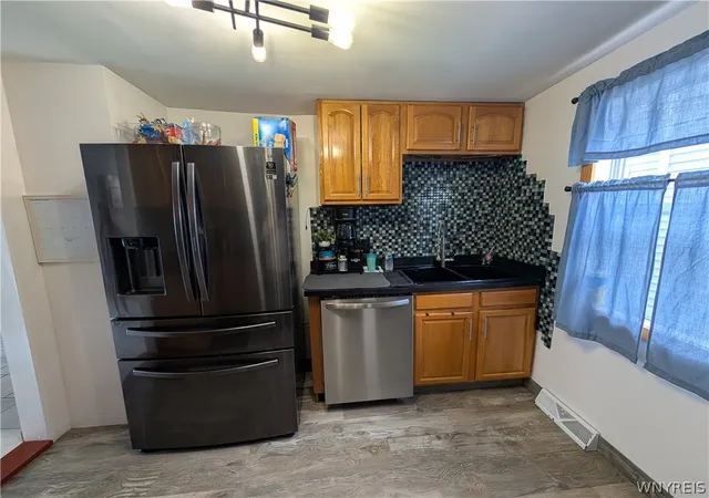 Photo 3 of Sale Pending at 287 Crowley Ave, Buffalo, NY 14207 | MLS# B1701061 | Listing updated on 2026-08-20