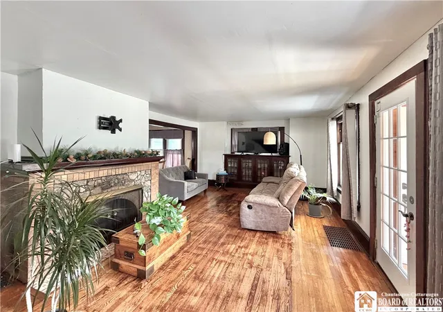 Photo 3 of Sale Pending at 9 Mcdaniel Ave, Jamestown, NY 14701 | MLS# R1701537 | Listing updated on 2026-09-07