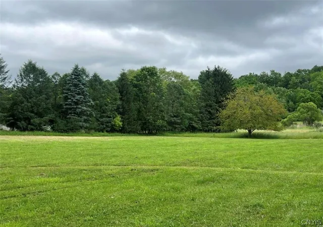 Photo 4 of Single family home for sale at 4067 Taylor Rd, Jamesville, NY 13078 | MLS# S1701700 | Listing updated on 2026-09-09