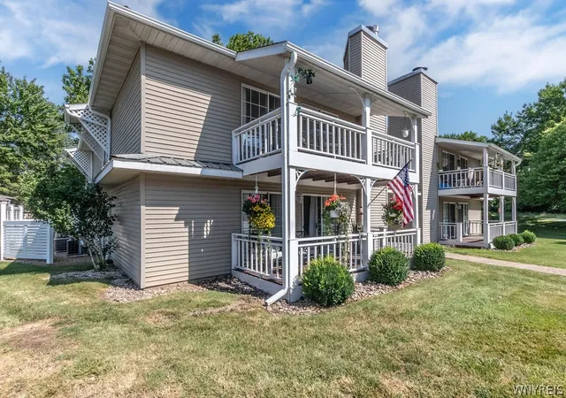 Photo 2 of Sale Pending at 1210 Youngs Rd #G, Buffalo, NY 14221 | MLS# B1701578 | Listing updated on 2026-08-07