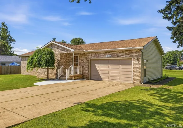Photo 2 of Sale Pending at 1660 Tuscarora Rd, Niagara, NY 14304 | MLS# B1701746 | Listing updated on 2026-09-04