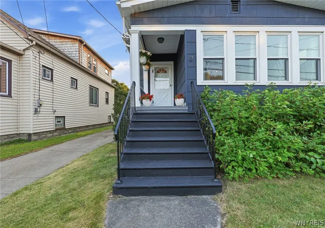 Photo 3 of Sale Pending at 109 Victory Ave, Buffalo, NY 14218 | MLS# B1701778 | Listing updated on 2026-08-17