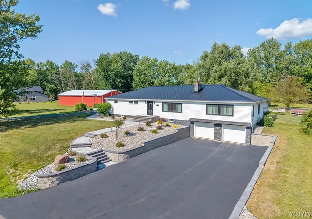 Photo 3 of Single family home for sale at 9702 Caughdenoy, Brewerton, NY 13029 | MLS# S1698792 | Listing updated on 2026-09-13