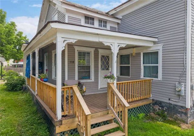 Photo 3 of Multi family home for sale at 118 Railroad Ave, Middleburgh, NY 12122 | MLS# R1693414 | Listing updated on 2026-09-03