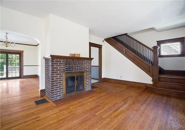 Photo 3 of Single family home for sale at 26 Ohio St, Jamestown, NY 14701 | MLS# B1701829 | Listing updated on 2026-08-31