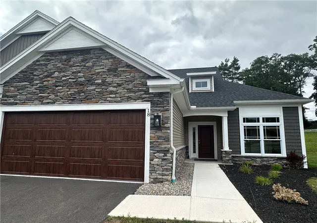 Photo 1 of Sale Pending at 18 Eagle Holw, Perinton, NY 14526 | MLS# R1700567 | Listing updated on 2026-08-05