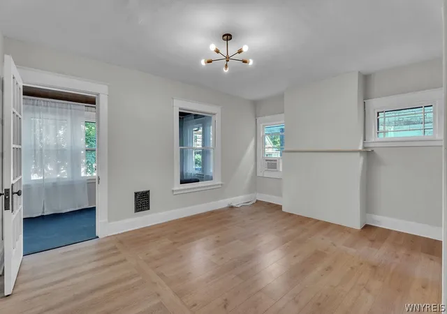Photo 4 of Single family home for sale at 39 Springville Ave, Buffalo, NY 14226 | MLS# B1701610 | Listing updated on 2026-09-14