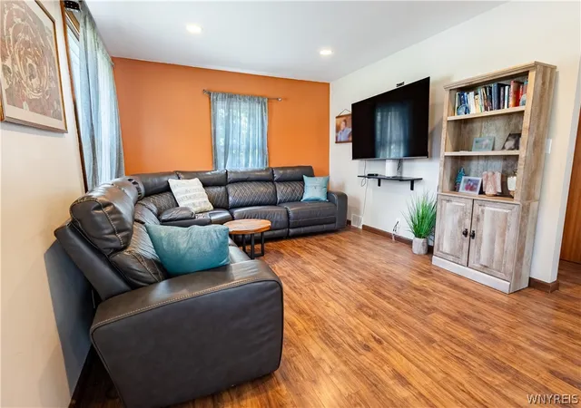 Photo 3 of Sale Pending at 6751 E Eden Rd, Hamburg, NY 14075 | MLS# B1701864 | Listing updated on 2026-08-07