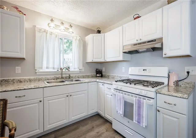 Photo 3 of Sale Pending at 106 Bartholf Rd, Rochester, NY 14616 | MLS# R1699533 | Listing updated on 2026-09-10