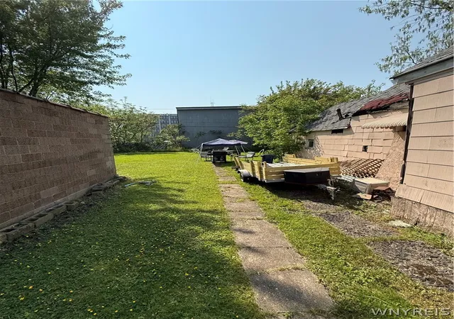 Photo 3 of Multi family home for sale at 1258 West Ave, Buffalo, NY 14213 | MLS# B1701960 | Listing updated on 2026-08-18