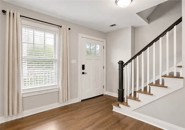 Photo 2 of Sale Pending at 167 Willow Pond Way, Penfield, NY 14526 | MLS# R1700332 | Listing updated on 2026-08-19