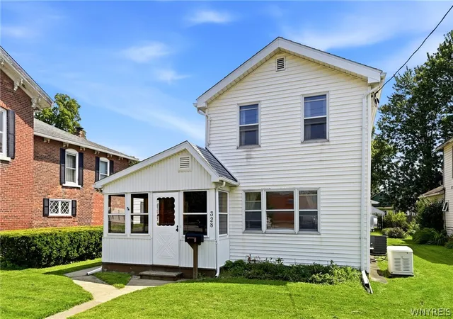 Photo 1 of Sale Pending at 328 Walnut St, Lockport, NY 14094 | MLS# B1701491 | Listing updated on 2026-08-24