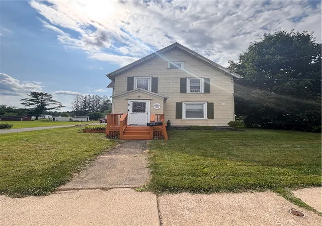 Photo 1 of Single family home for sale at 98 W Main St, Sidney, NY 13838 | MLS# R1702004 | Listing updated on 2026-08-17
