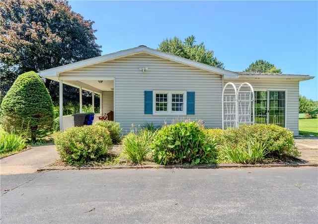 Photo 3 of Sale Pending at 4126 Holley Byron Rd, Holley, NY 14470 | MLS# R1701788 | Listing updated on 2026-08-06