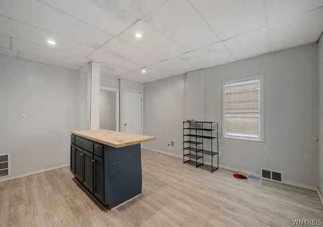 Photo 4 of Single family home for sale at 464 20th Street, Niagara Falls, NY 14303 | MLS# B1698294 | Listing updated on 2026-09-08