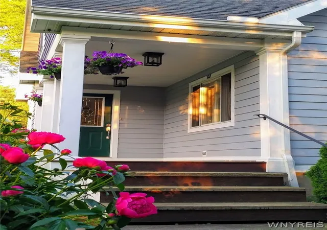 Photo 2 of Sale Pending at 307 Comstock Rd, Ithaca, NY 14850 | MLS# B1701840 | Listing updated on 2026-08-17