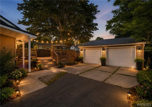 Photo 3 of Sale Pending at 14 Glenview Ave, Jamestown, NY 14701 | MLS# B1701890 | Listing updated on 2026-08-31
