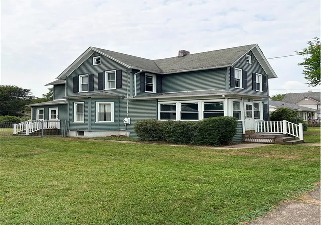 Photo 2 of Sale Pending at 219 Kingsbury Ave, Elmira, NY 14901 | MLS# R1702074 | Listing updated on 2026-08-15
