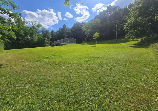Photo 3 of Manufactured home for sale at 471 Kilkenny Rd, Unadilla, NY 13849 | MLS# R1702124 | Listing updated on 2026-08-20