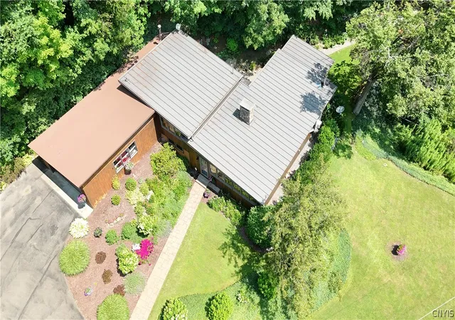 Photo 3 of Sale Pending at 407 State Route 41a, Homer, NY 13077 | MLS# S1701144 | Listing updated on 2026-08-07