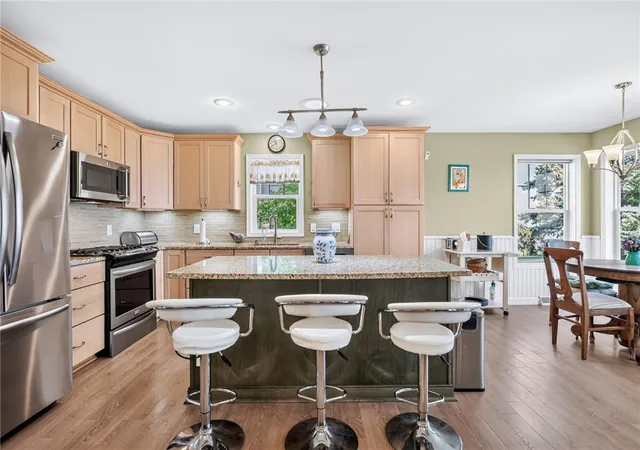Photo 4 of Sale Pending at 9557 Somerset Dr, Barker, NY 14012 | MLS# R1701834 | Listing updated on 2026-08-11