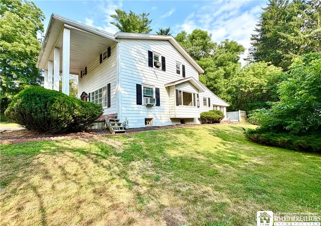 Photo 2 of Sale Pending at 3 Gilberds St, Jamestown, NY 14701 | MLS# R1702178 | Listing updated on 2026-09-05
