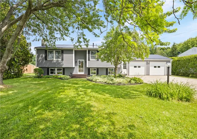 Photo 1 of Sale Pending at 292 Collamer Rd, Hilton, NY 14468 | MLS# R1696065 | Listing updated on 2026-08-13