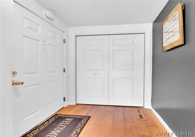 Photo 4 of Condo for sale at 9 Tralee Terr, East Amherst, NY 14051 | MLS# B1701906 | Listing updated on 2026-08-09