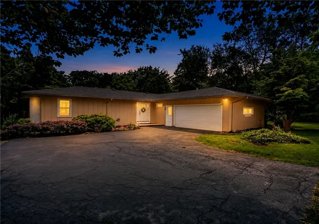 Photo 1 of Sale Pending at 1021 Fairport Rd, Fairport, NY 14450 | MLS# R1702215 | Listing updated on 2026-08-18