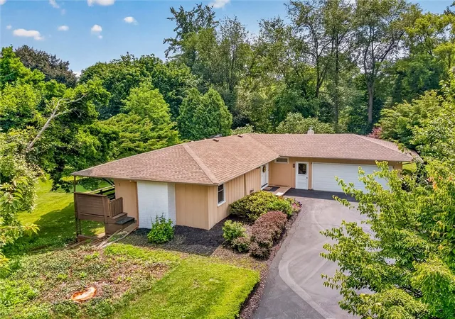Photo 2 of Sale Pending at 1021 Fairport Rd, Fairport, NY 14450 | MLS# R1702215 | Listing updated on 2026-08-18