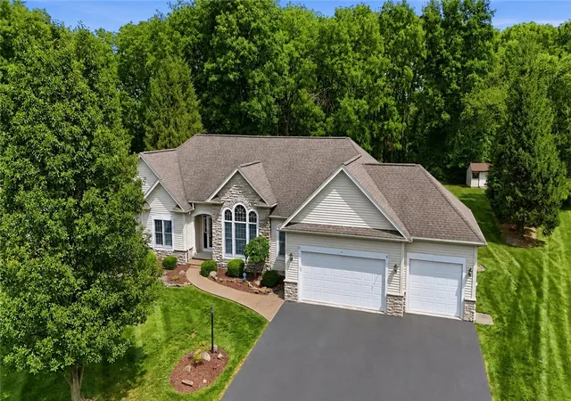 Photo 1 of Sale Pending at 20 Coyote Run, Spencerport, NY 14559 | MLS# R1679855 | Listing updated on 2026-09-02