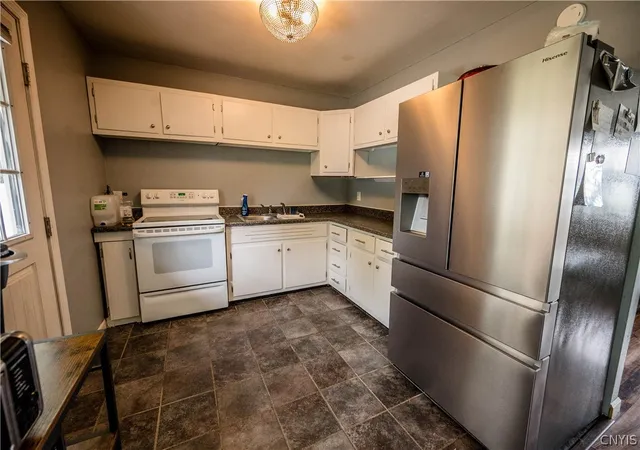 Photo 3 of Sale Pending at 137 Glen Rd S, Rome, NY 13440 | MLS# S1699286 | Listing updated on 2026-08-15
