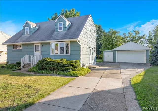 Photo 2 of Sale Pending at 112 University Ave, Depew, NY 14043 | MLS# B1702217 | Listing updated on 2026-08-10