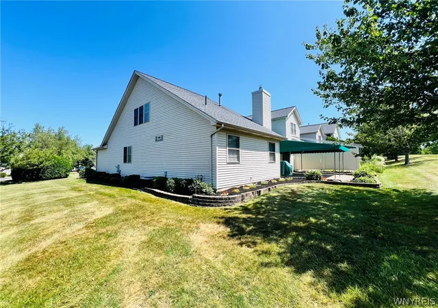 Photo 3 of Sale Pending at 3011 Cloverbank Rd #63, Hamburg, NY 14075 | MLS# B1702131 | Listing updated on 2026-08-13