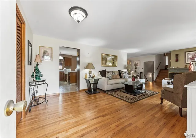 Photo 3 of Sale Pending at 125 Colony Park Dr, Liverpool, NY 13088 | MLS# S1702444 | Listing updated on 2026-09-05