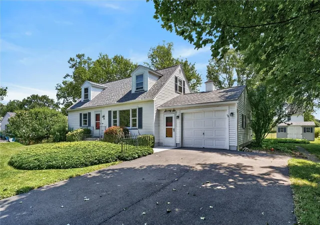 Photo 2 of Sale Pending at 76 Amsden Dr, Rochester, NY 14623 | MLS# R1702416 | Listing updated on 2026-08-27
