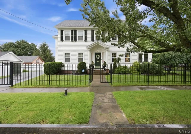 Photo 2 of Sale Pending at 300 Wendell, Syracuse, NY 13203 | MLS# S1702429 | Listing updated on 2026-08-19