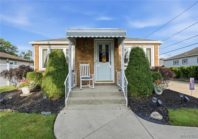 Photo 2 of Sale Pending at 970 Riverview Blvd, Tonawanda, NY 14150 | MLS# B1702039 | Listing updated on 2026-08-21