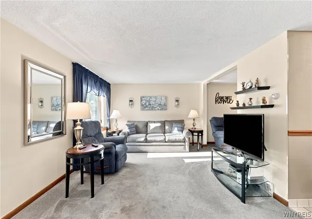 Photo 4 of Sale Pending at 970 Riverview Blvd, Tonawanda, NY 14150 | MLS# B1702039 | Listing updated on 2026-08-21