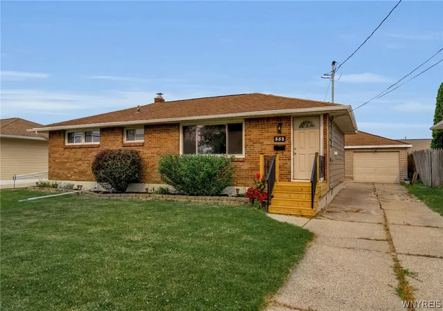 Photo 2 of Sale Pending at 352 Two Mile Crk Rd, Tonawanda, NY 14150 | MLS# B1701975 | Listing updated on 2026-09-09