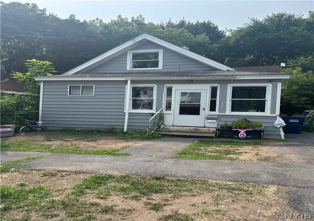 Photo 1 of Single family home for sale at 175 Forest Ave, Syracuse, NY 13205 | MLS# S1701721 | Listing updated on 2026-09-09