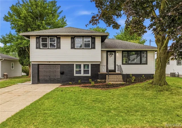 Photo 1 of Sale Pending at 641 Shad St, North Tonawanda, NY 14120 | MLS# B1702520 | Listing updated on 2026-08-08