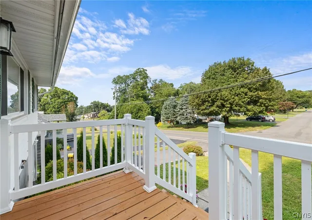 Photo 3 of Sale Pending at 108 Sutton Dr, Syracuse, NY 13219 | MLS# S1702511 | Listing updated on 2026-09-13