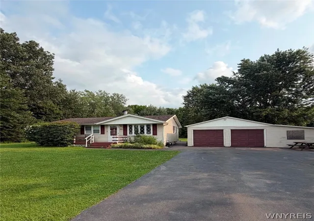 Photo 2 of Sale Pending at 9304 Fisk Rd, Akron, NY 14001 | MLS# B1702454 | Listing updated on 2026-08-21