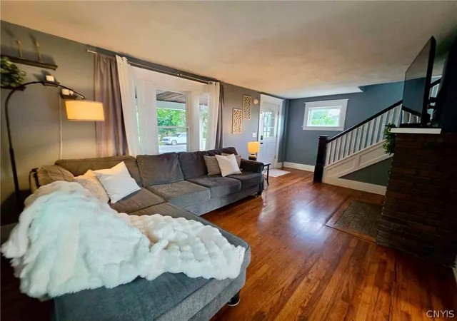 Photo 4 of Sale Pending at 1303 Schuyler St, Rome, NY 13440 | MLS# S1700935 | Listing updated on 2026-09-14