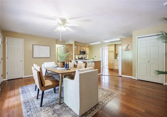 Photo 3 of Sale Pending at 52 Oak Hl Ter, Penfield, NY 14526 | MLS# R1702374 | Listing updated on 2026-08-05