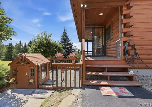 Photo 2 of Sale Pending at 6688 Cross Rd, Springville, NY 14141 | MLS# B1702379 | Listing updated on 2026-08-07